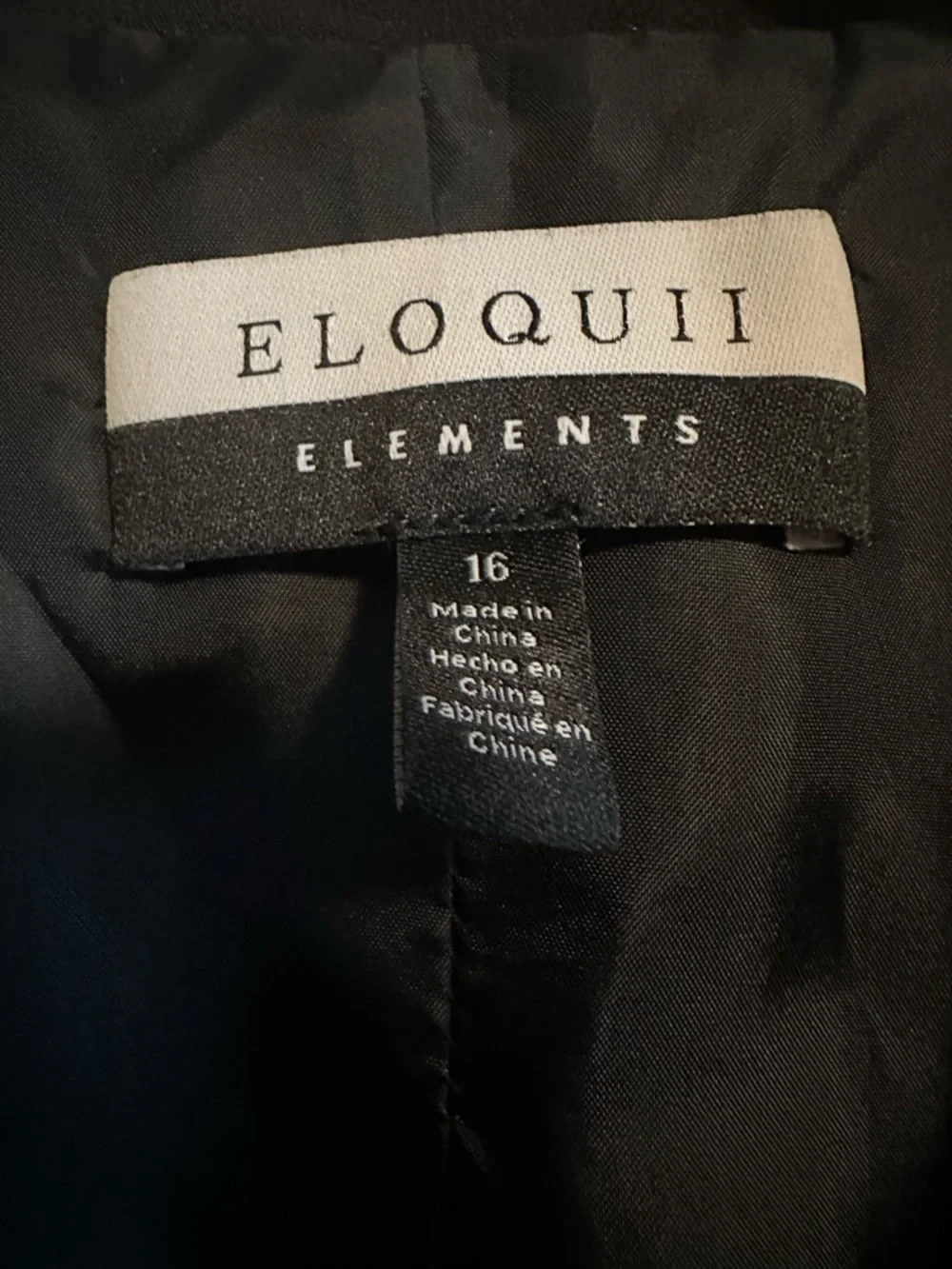 ELOQUII Elements Women's Plus Black Fitted Angular Blazer with Gold Buttons - Picture 7 of 8